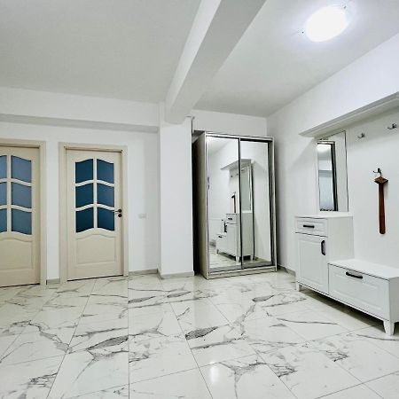 Apartament Altheda Living White House 29F-2 Suczawa Zewnętrze zdjęcie