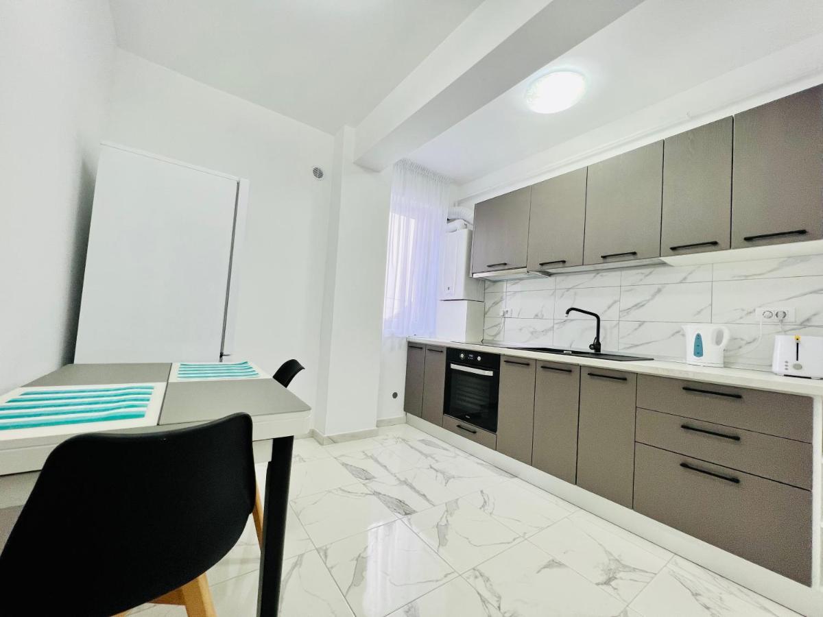 Apartament Altheda Living White House 29F-2 Suczawa Zewnętrze zdjęcie