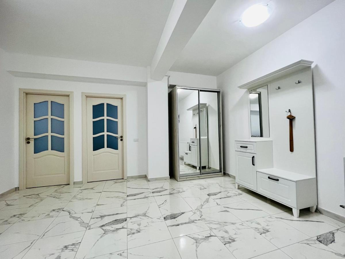 Apartament Altheda Living White House 29F-2 Suczawa Zewnętrze zdjęcie